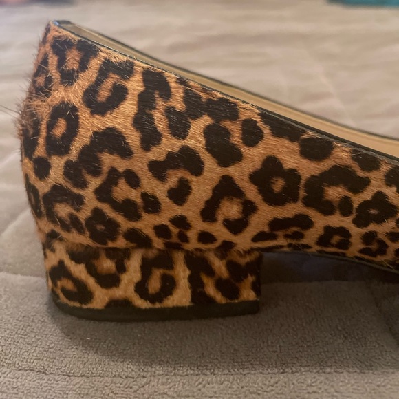 Stylish cheetah print shoes from Cole Haan size 5.5 B - Picture 5 of 7